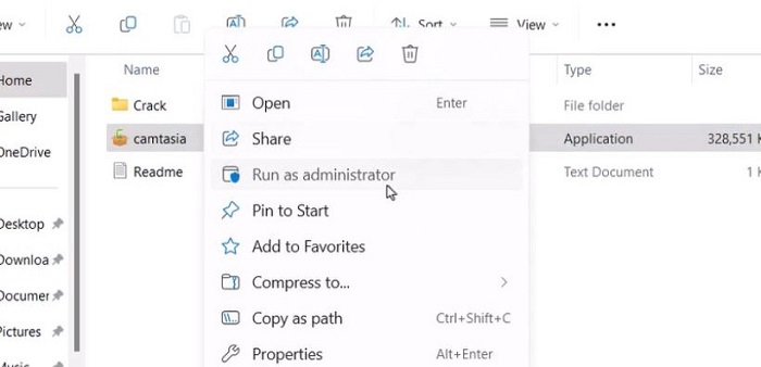 Click chuột phải vào file setup Camtasia 2024 và chọn Run as administrator