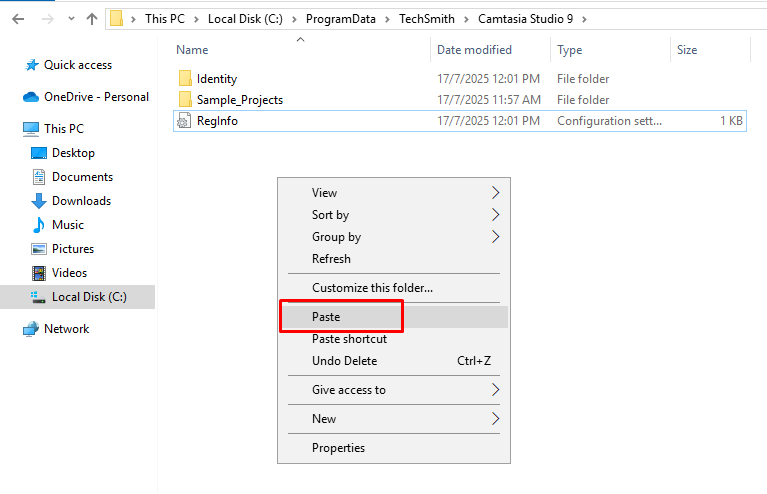 Paste file RegInfo vào C:\ProgramData\TechSmith\Camtasia Studio 9